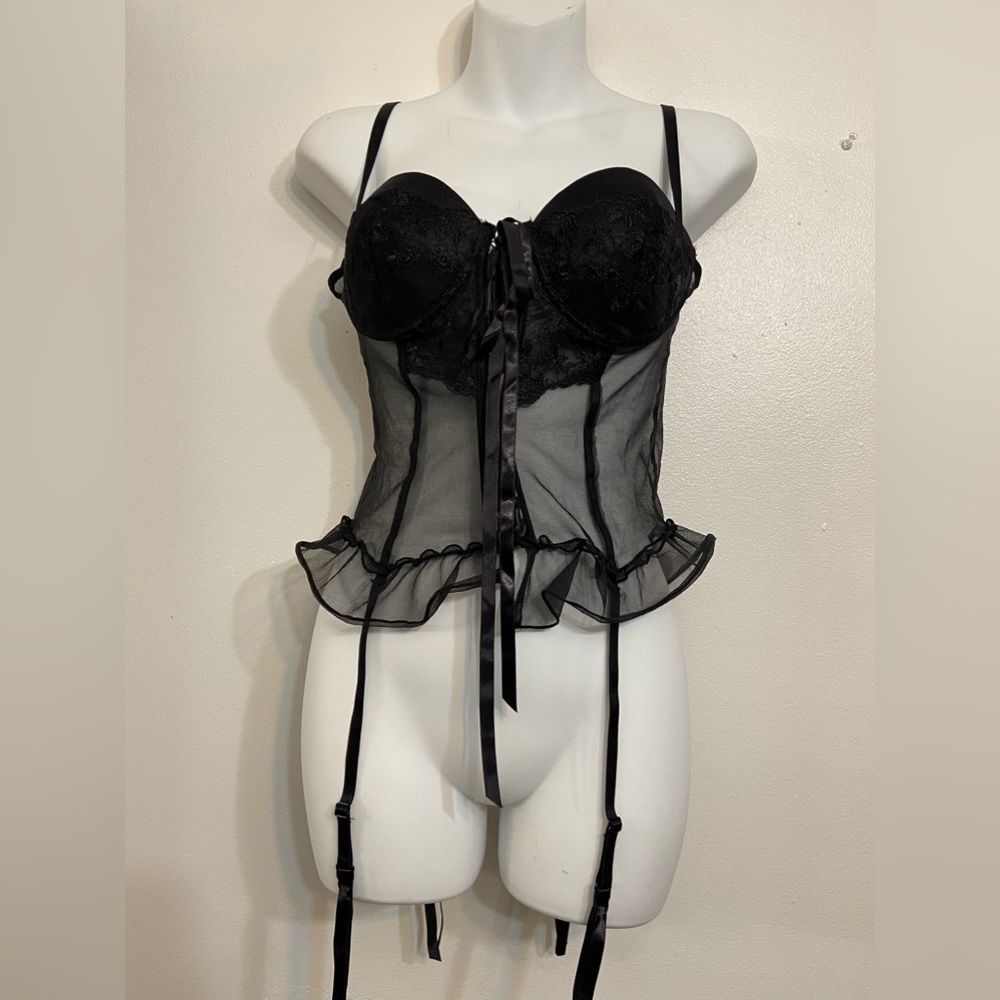 Seductive Wear size MEDIUM Black sheer Garter Belt